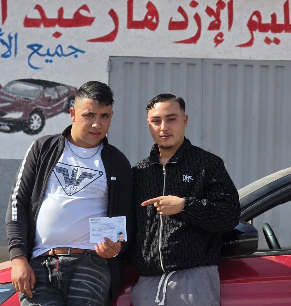 صورة حصرية لسيارات ومقر مؤسسة عبد الباسط لتعليم السياقة ولاد يوسف